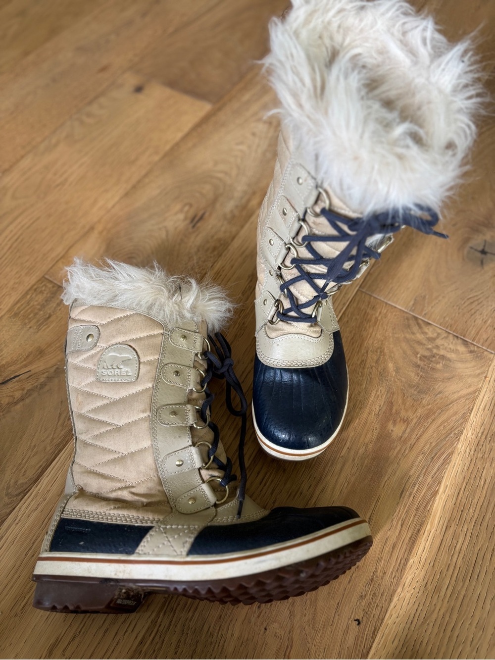 Sorel winter snow boots womens 8.5
